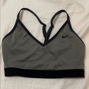 NIKE DRI FIT SPORTSBRA